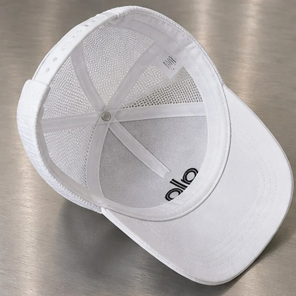 ALO Yoga White Black Running Mesh Trucker Cap Hat NWT